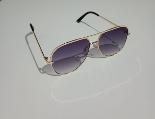 Óculos de Sol Aviador Liga Cinza com Dourado